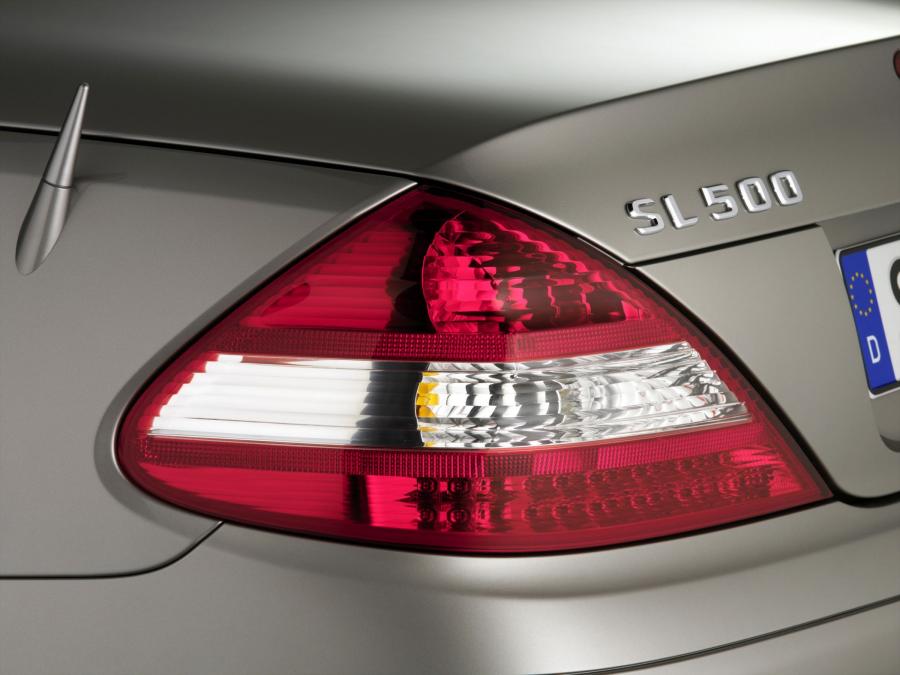  Mercedes-Benz SL-Class 2006 года  (фото 57 из 81)